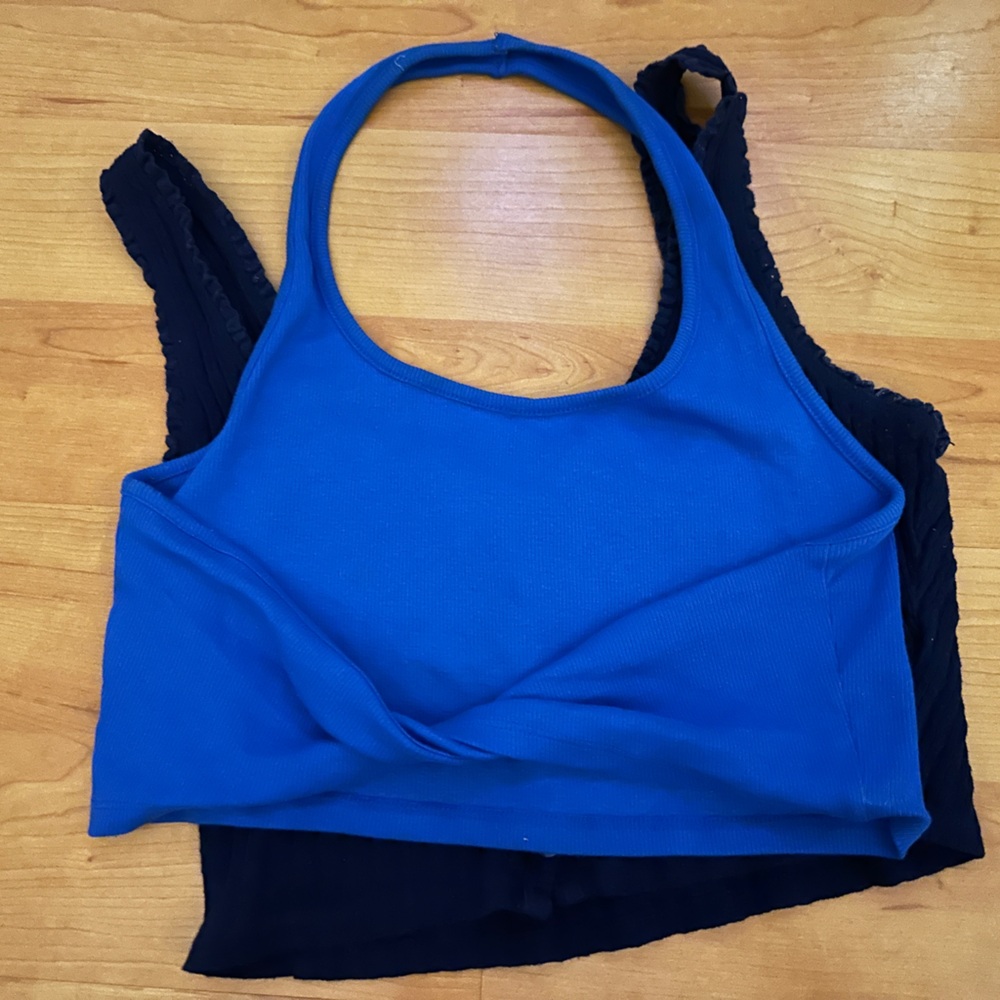 Bundle: PacSun Assorted Crop Tops - Picture 4 of 5